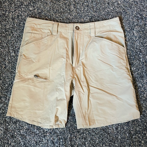 Patagonia Performance Outdoor Shorts - Picture 1 of 3
